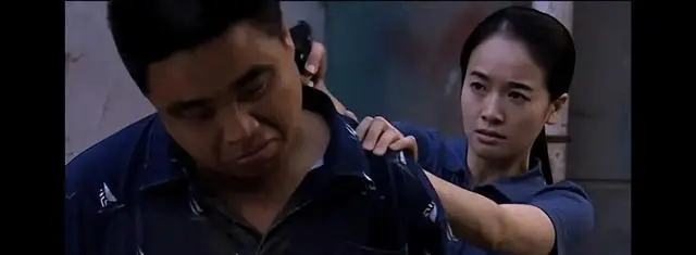 《天道》芮小丹首次出警制服嫌犯，台词“你守法就行了”成角色精神锚点：现场图