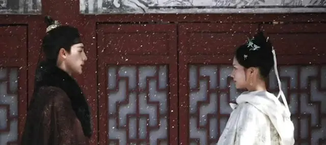 《良陈美锦》开播即遇口碑滑坡，任敏此沙古装适配度遭集中质疑：现场图