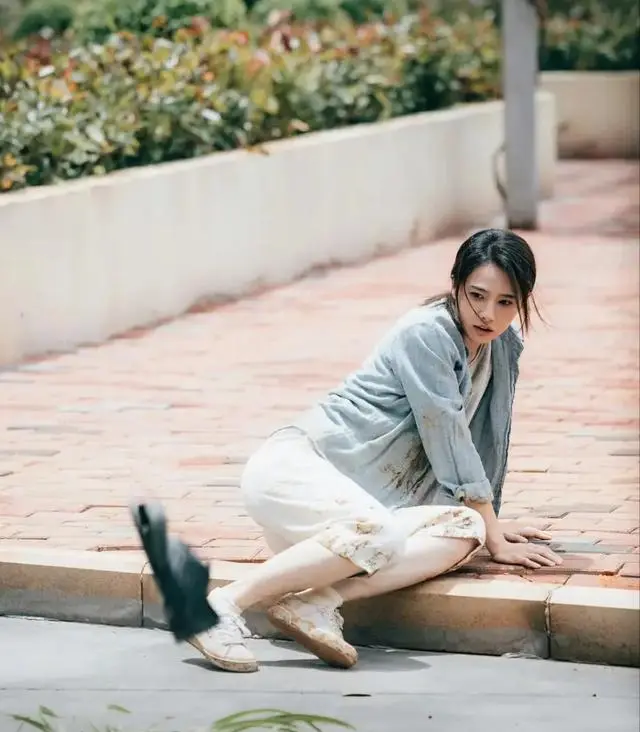 《黑夜告白》乔素清身份反转，徐萌父女案背后牵出元龙里GM团伙：相关图片